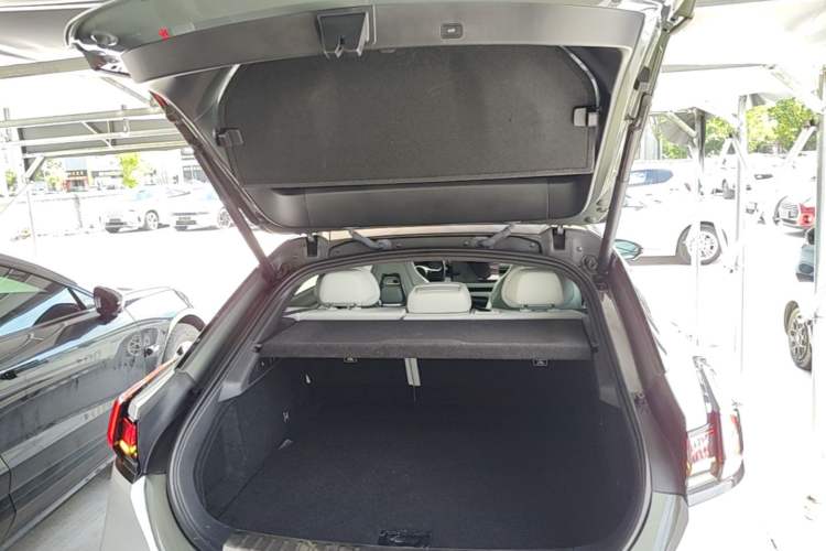 Used Zeekr 001 2024 ME Edition 100 kWh All-Wheel Drive Trunk