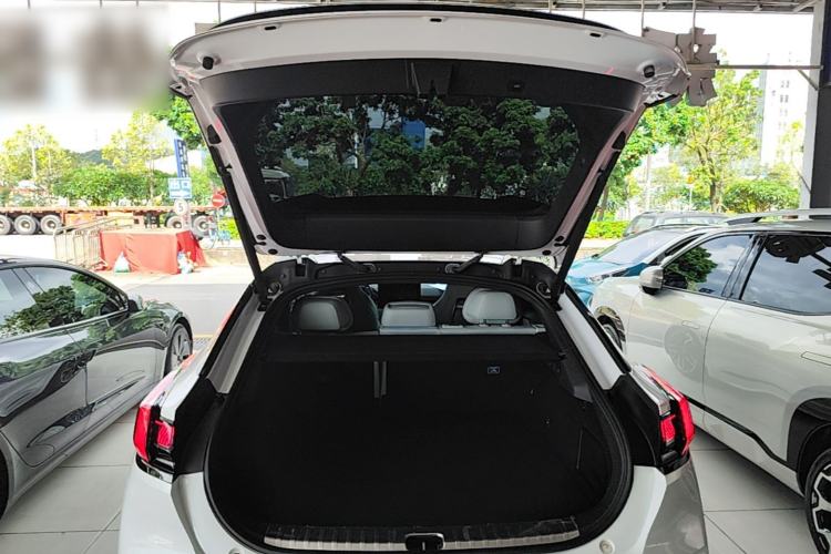 Used Zeekr 001 2024 YOU Edition 100 kWh All-Wheel Drive Trunk