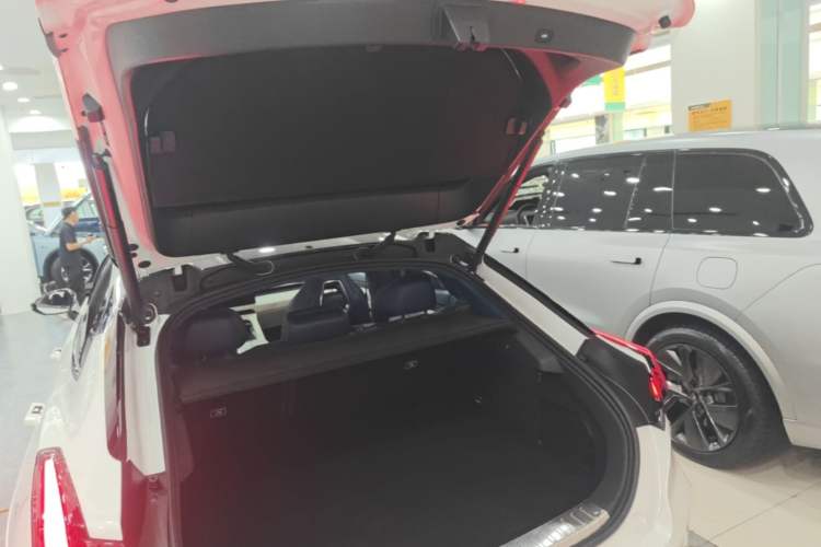 Used Zeekr 001 2024 ME Edition 100 kWh All-Wheel Drive Trunk