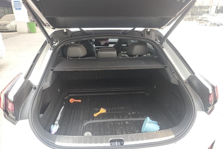Used Zeekr 001 2024 ME Edition 100 kWh All-Wheel Drive Trunk