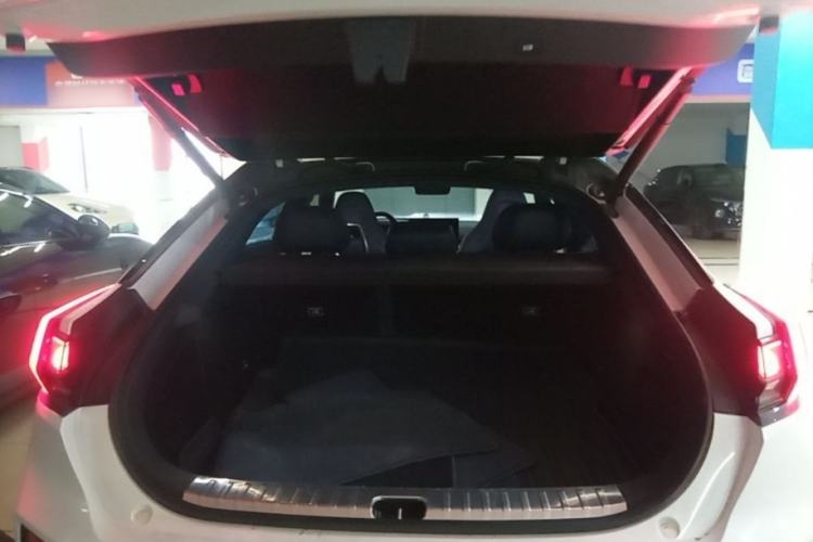 Used Zeekr 001 2024 WE Edition 95 kWh All-Wheel Drive Trunk
