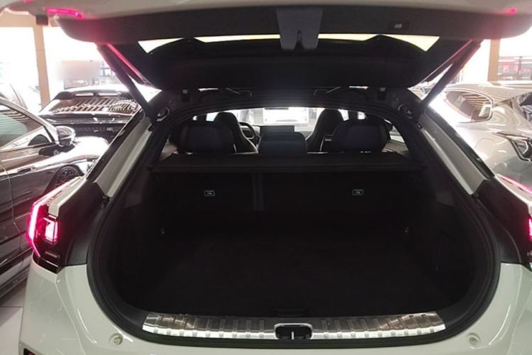 Used Zeekr 001 2024 WE Edition 95 kWh All-Wheel Drive Trunk