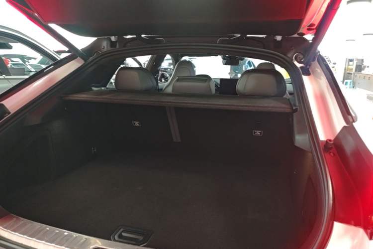 Used Zeekr 001 2024 WE Edition 95 kWh All-Wheel Drive Trunk