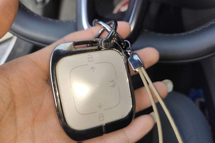 Used Zeekr 001 2024 WE Edition 100 kWh Rear-Drive Vehicle Key