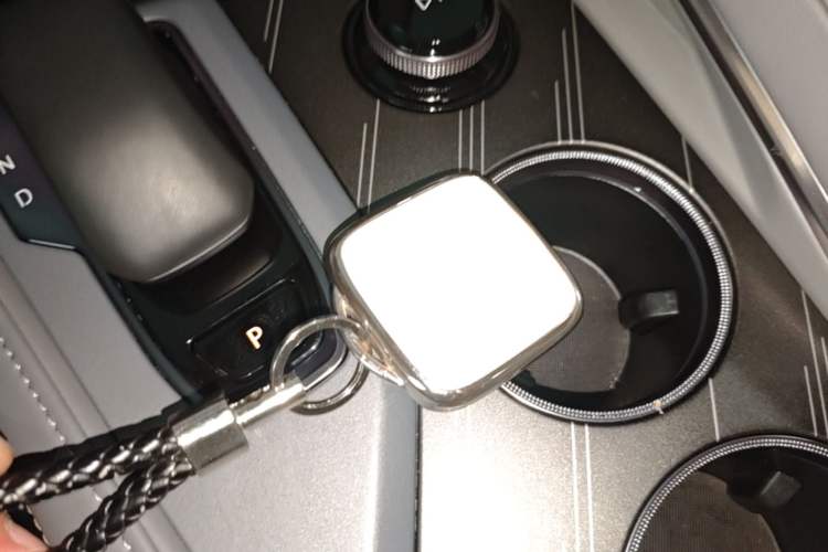 Used Zeekr 001 2024 WE Edition 95 kWh All-Wheel Drive Vehicle Key