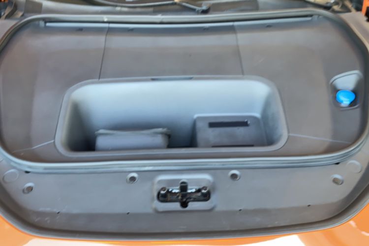 Used Zeekr 001 2024 WE Edition 100 kWh Rear-Drive Engine Bay