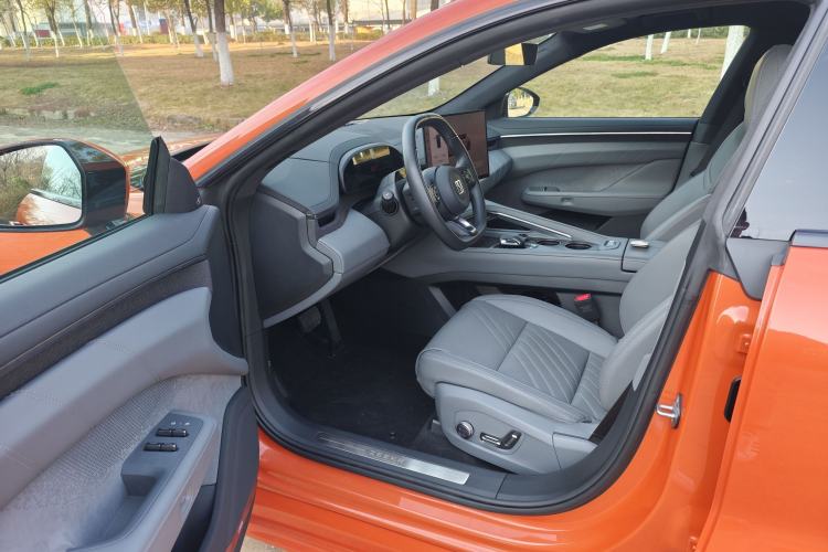 Used Zeekr 001 2024 WE Edition 95 kWh All-Wheel Drive Exterior 7