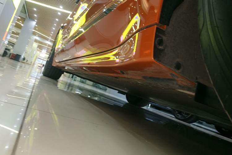 Used Zeekr 001 2024 WE Edition 95 kWh All-Wheel Drive Left Side Sill