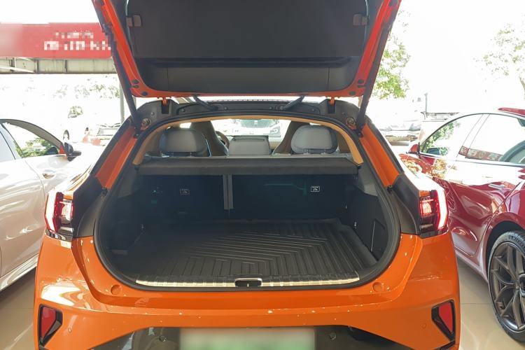 Used Zeekr 001 2024 WE Edition 100 kWh Rear-Drive Trunk