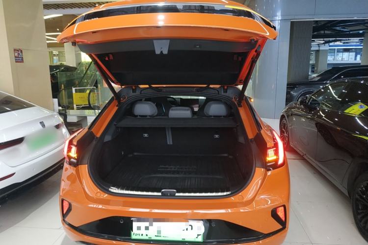 Used Zeekr 001 2024 WE Edition 95 kWh All-Wheel Drive Trunk