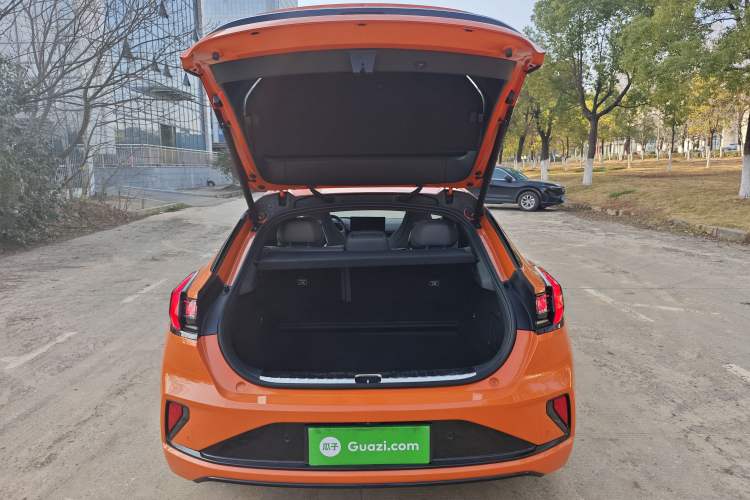 Used Zeekr 001 2024 WE Edition 95 kWh All-Wheel Drive Trunk