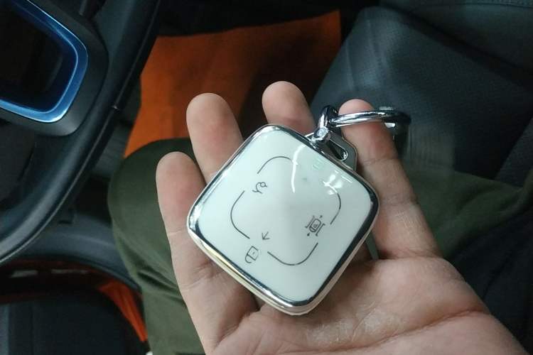 Used Zeekr 001 2024 WE Edition 95 kWh All-Wheel Drive Vehicle Key