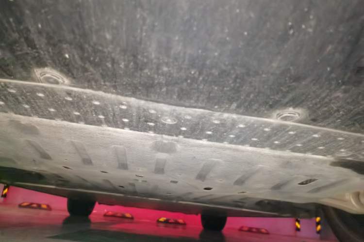 Used Zeekr 001 2025 WE Edition 95 kWh All-Wheel Drive Chassis Front