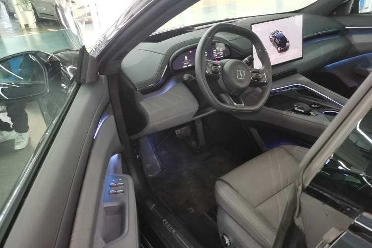 Used Zeekr 001 2025 YOU Edition 100 kWh All-Wheel Drive Driver Seat