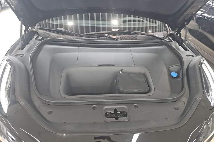 Used Zeekr 001 2025 WE Edition 95 kWh All-Wheel Drive Engine Bay