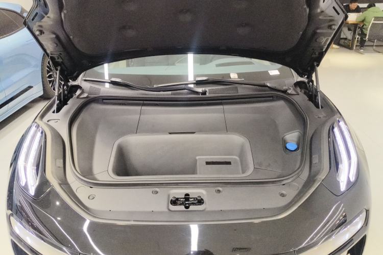 Used Zeekr 001 2025 YOU Edition 100 kWh All-Wheel Drive Engine Bay