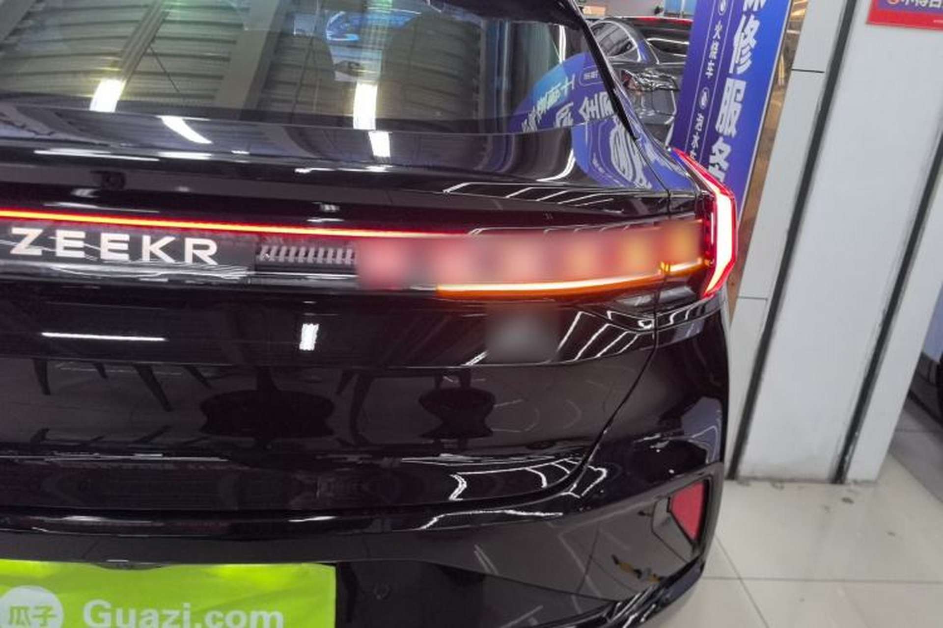 Used Zeekr 001 2025 ME Version 100 kWh All-Wheel Drive Exterior 3