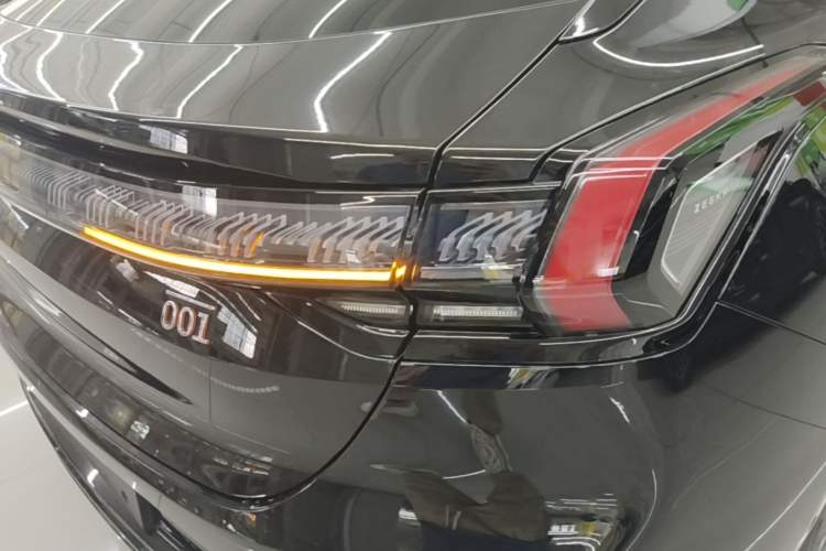 Used Zeekr 001 2025 YOU Edition 100 kWh All-Wheel Drive Exterior 3