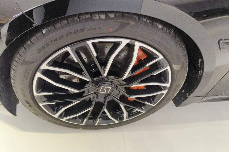 Used Zeekr 001 2025 YOU Edition 100 kWh All-Wheel Drive Exterior 4