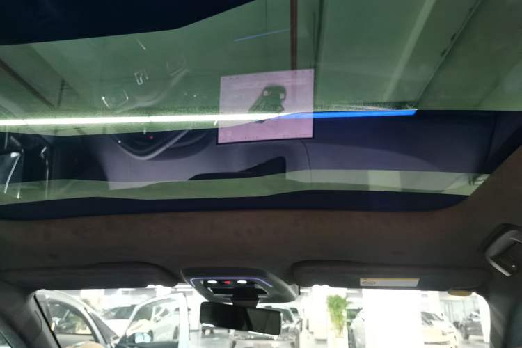 Used Zeekr 001 2025 YOU Edition 100 kWh All-Wheel Drive Headliner