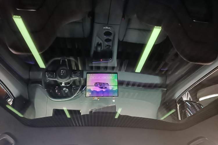 Used Zeekr 001 2025 WE Edition 95 kWh All-Wheel Drive Headliner