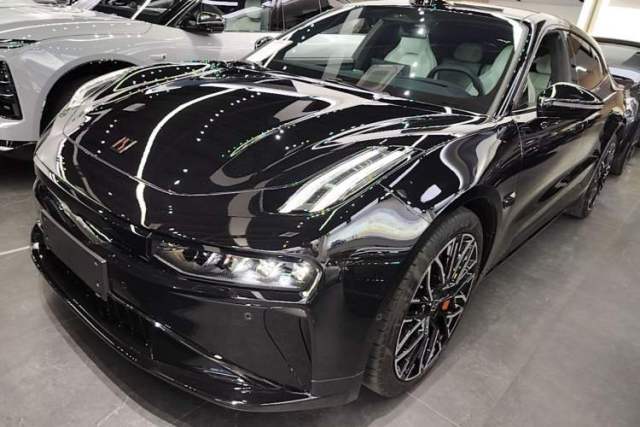 Used Zeekr 001 2025 YOU Edition 100 kWh All-Wheel Drive