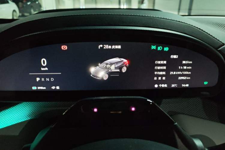 Used Zeekr 001 2025 YOU Edition 100 kWh All-Wheel Drive Instrument Cluster