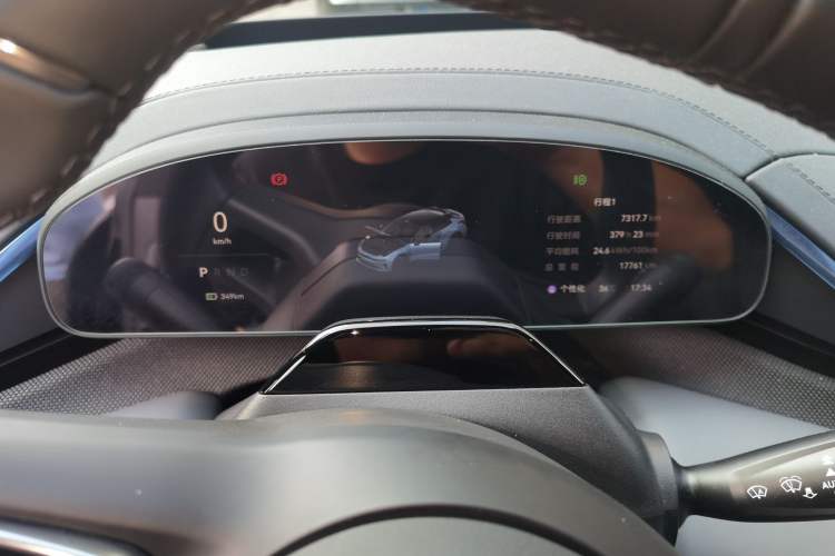 Used Zeekr 001 2025 WE Edition 95 kWh All-Wheel Drive Instrument Cluster