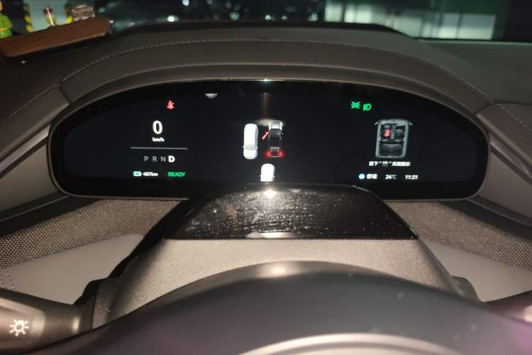 Used Zeekr 001 2025 WE Edition 95 kWh All-Wheel Drive Instrument Cluster