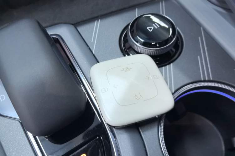 Used Zeekr 001 2025 ME Version 100 kWh All-Wheel Drive Interior 1