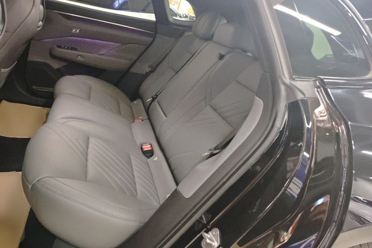 Used Zeekr 001 2025 ME Version 100 kWh All-Wheel Drive Left Rear Seat