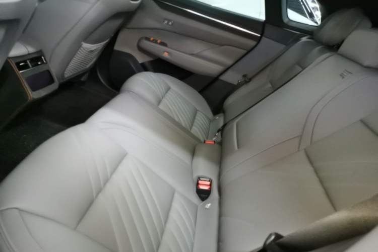 Used Zeekr 001 2025 ME Version 100 kWh All-Wheel Drive Left Rear Seat
