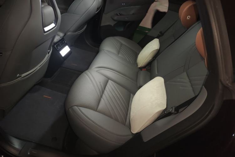 Used Zeekr 001 2025 WE Edition 95 kWh All-Wheel Drive Left Rear Seat