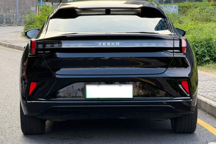 Used Zeekr 001 2025 WE Edition 100 kWh Rear-Wheel Drive Rear