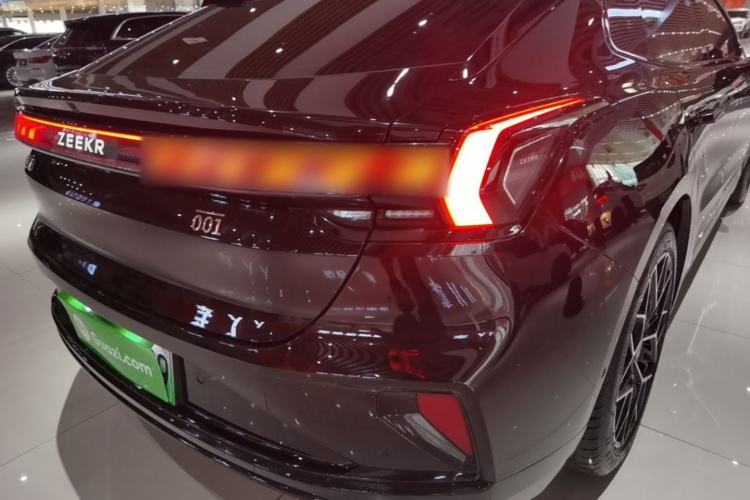 Used Zeekr 001 2025 WE Edition 95 kWh All-Wheel Drive Right Rear Taillight