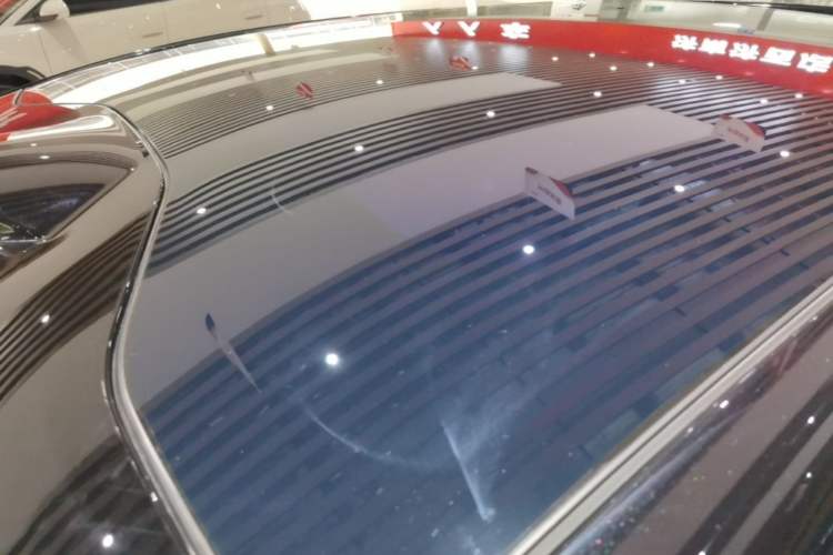 Used Zeekr 001 2025 WE Edition 95 kWh All-Wheel Drive Roof
