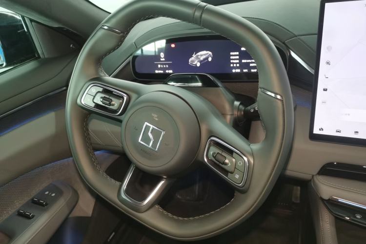 Used Zeekr 001 2025 YOU Edition 100 kWh All-Wheel Drive Steering Wheel