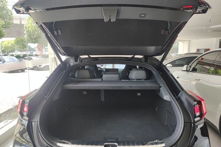 Used Zeekr 001 2025 ME Version 100 kWh All-Wheel Drive Trunk
