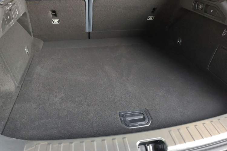 Used Zeekr 001 2025 YOU Edition 100 kWh All-Wheel Drive Trunk