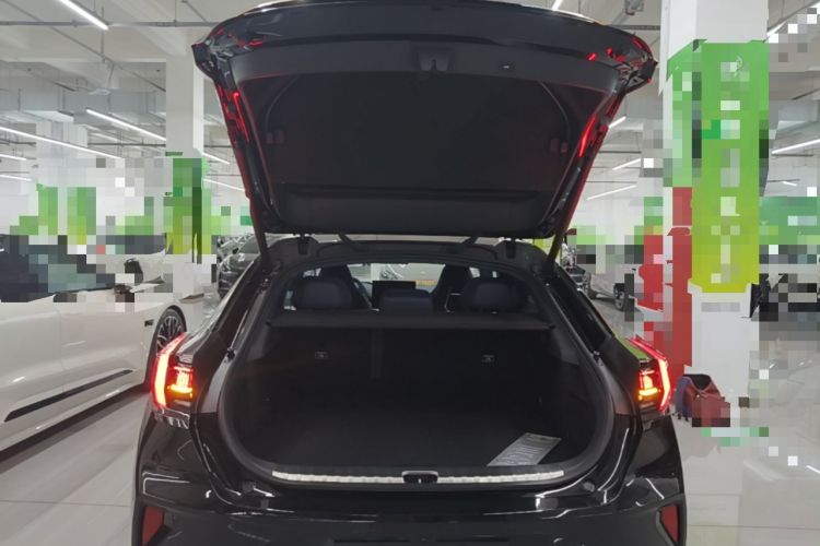 Used Zeekr 001 2025 YOU Edition 100 kWh All-Wheel Drive Trunk