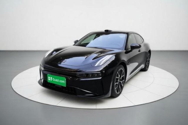 Zeekr 001 2025 WE Edition 95 kWh All-Wheel Drive مستعملة