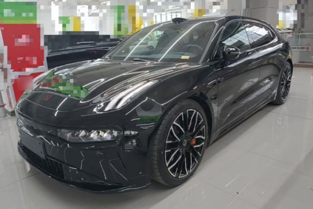 Used Zeekr 001 2025 YOU Edition 100 kWh All-Wheel Drive