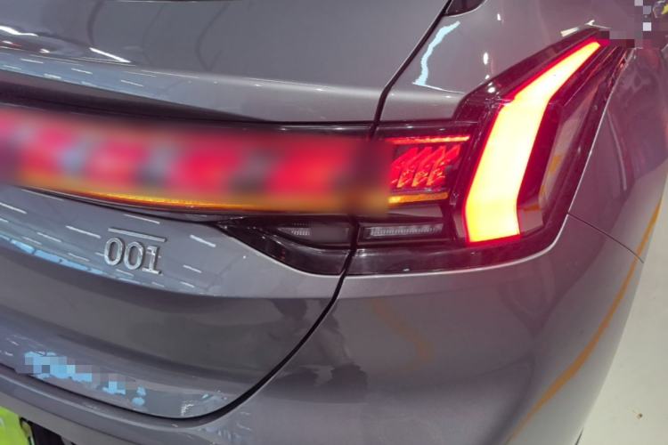 Used Zeekr 001 2025 WE Edition 100 kWh Rear-Wheel Drive Exterior 3