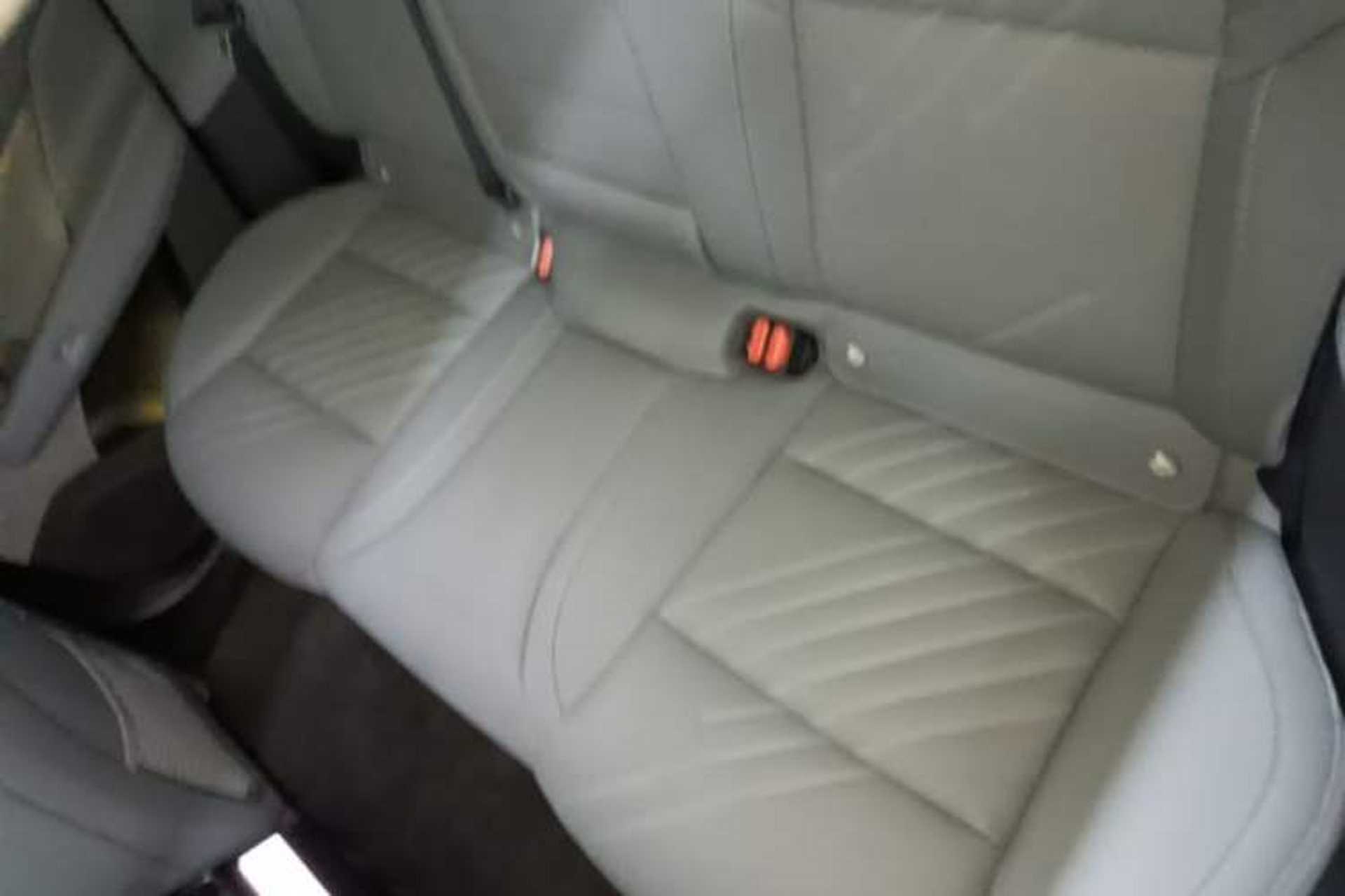 Used Zeekr 001 2025 YOU Edition 100 kWh All-Wheel Drive Left Rear Seat