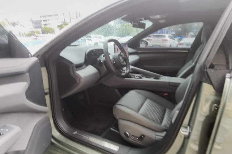Used Zeekr 001 2025 WE Edition 95 kWh All-Wheel Drive Interior 2