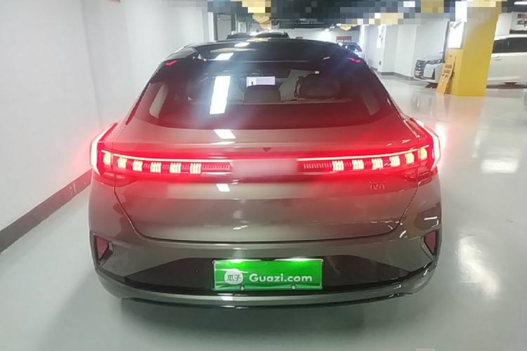 Used Zeekr 001 2025 WE Edition 100 kWh Rear-Wheel Drive Rear