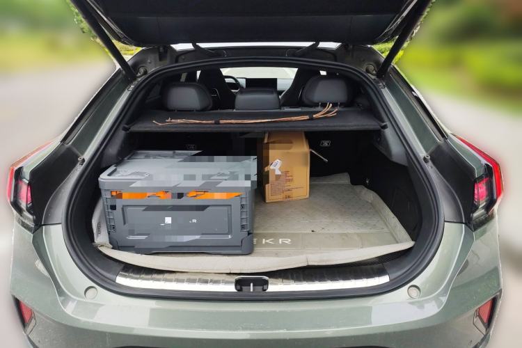 Used Zeekr 001 2025 WE Edition 95 kWh All-Wheel Drive Trunk