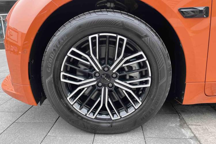 Used Zeekr 001 2025 WE Edition 100 kWh Rear-Wheel Drive Exterior 6