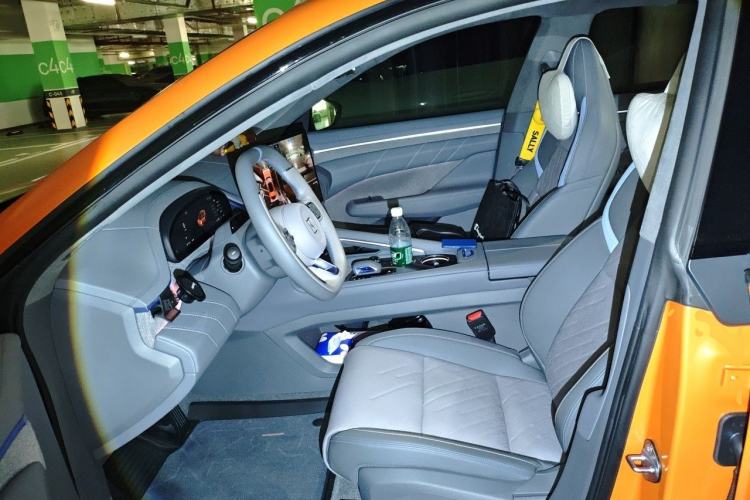 Used Zeekr 001 2025 YOU Edition 100 kWh All-Wheel Drive Left Front Seat