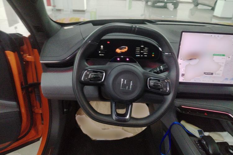 Used Zeekr 001 2025 WE Edition 100 kWh Rear-Wheel Drive Steering Wheel
